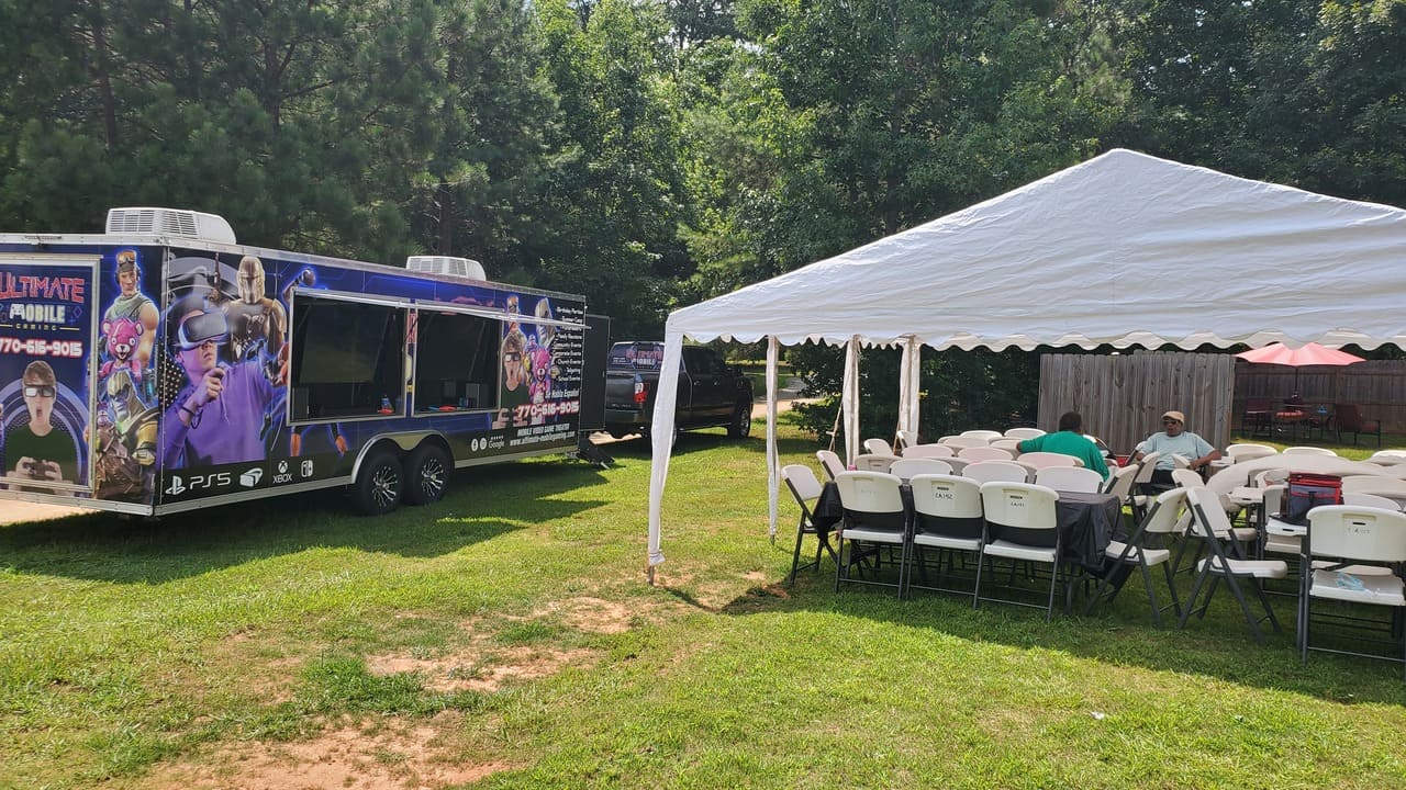 Outdoor gaming screens at an Atlanta party
